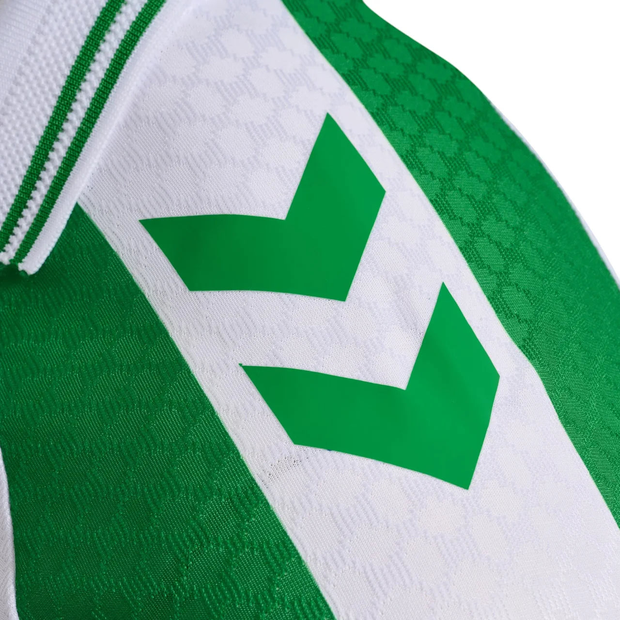 Camisola Real Betis Feminina home 2026/27