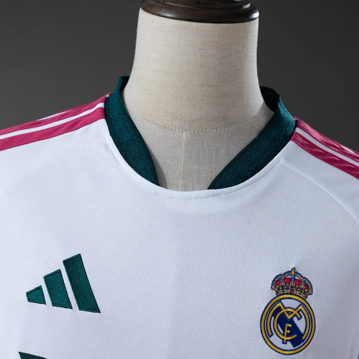Camisola Real Madrid branca Home 2026/27 - MANGA LONGA