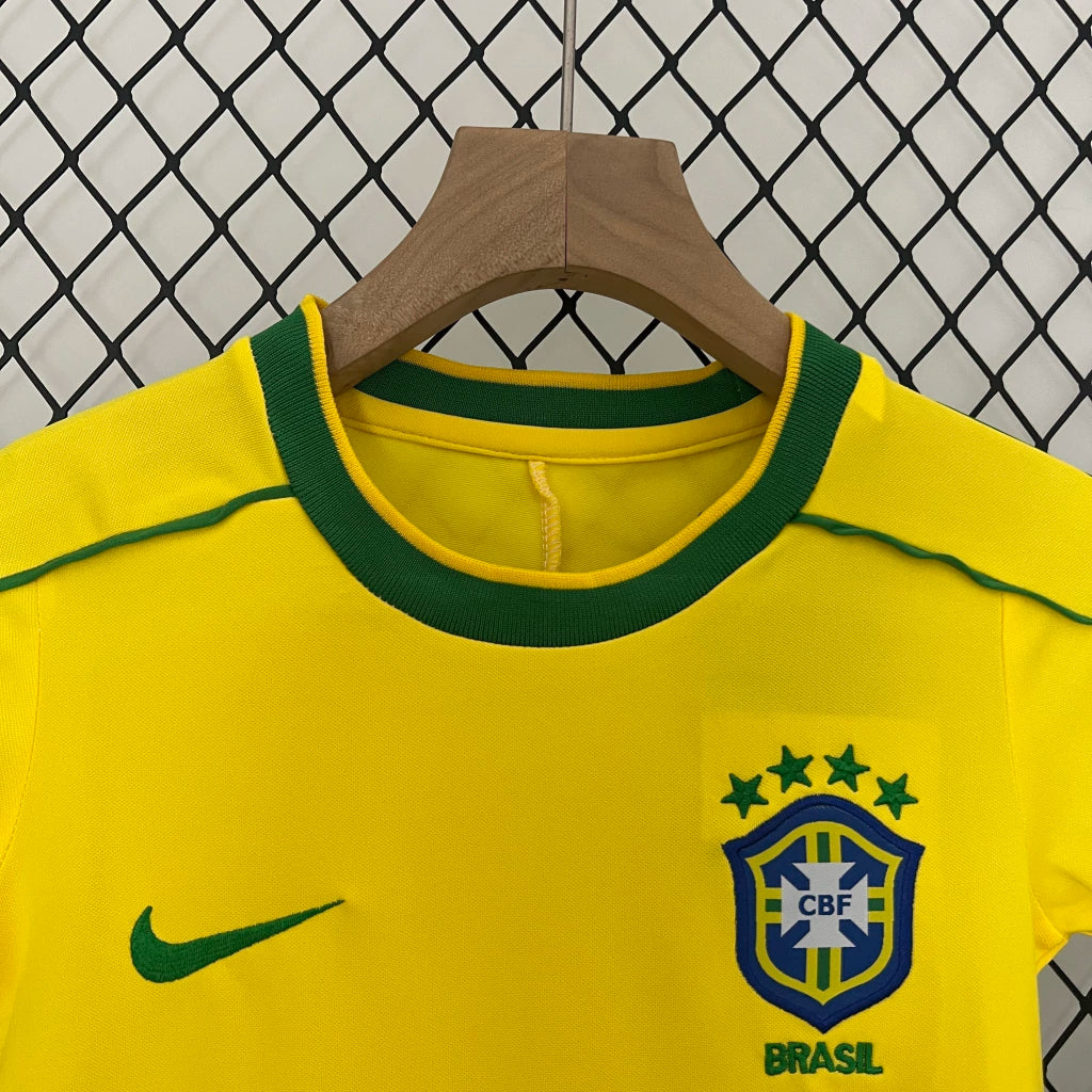 Conjunto Infantil retrô Brasil principal 1998 - amarela