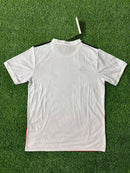 Camisola S L B concept ÁGUIA branca e vermelha 2025/26 - exclusiva