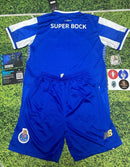 Conjunto infantil principal azul e branco 2025/26 - LANÇAMENTO