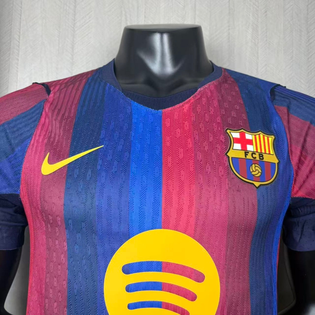 Camisola Barcelona Home azul e vermelha  2026/27 - PLAYER