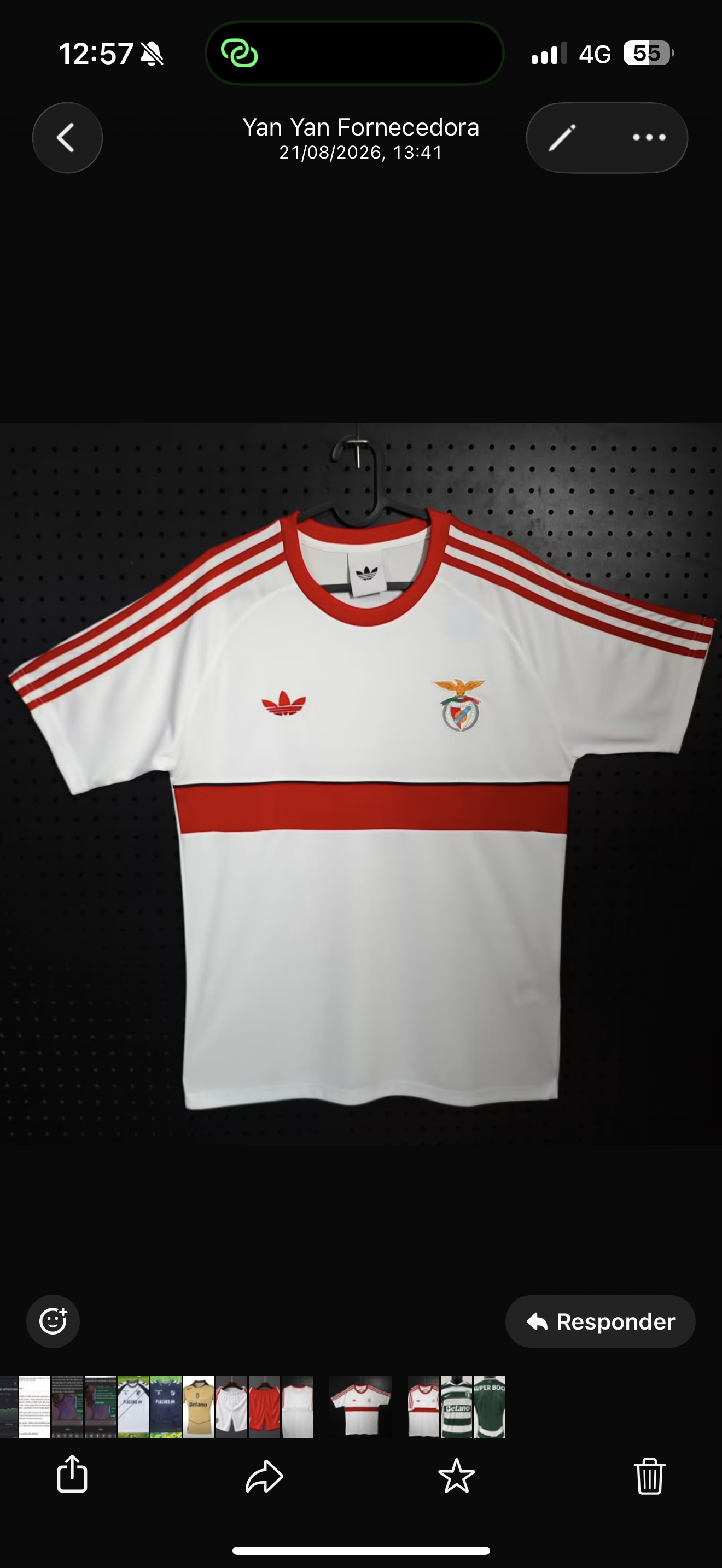 Camisola pré jogo/viagem vermelha/branca 2026/27