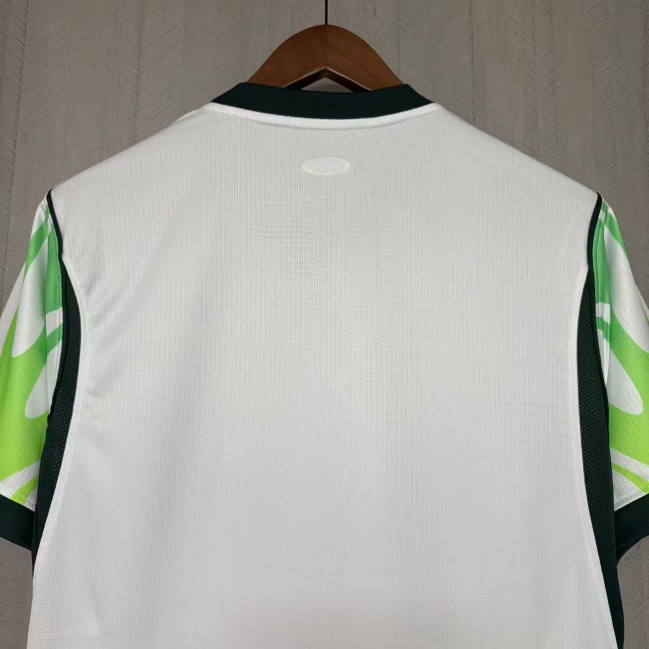 Camisola Seleção da Nigéria Away branca/verde - Copa do Mundo 2026
