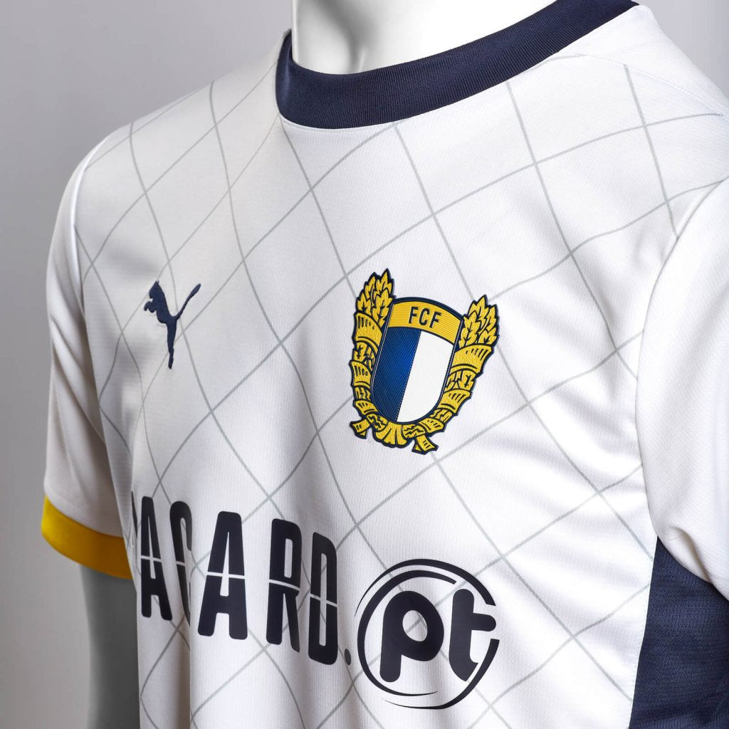 Camisola FC Famalicão principal branca 2024/25