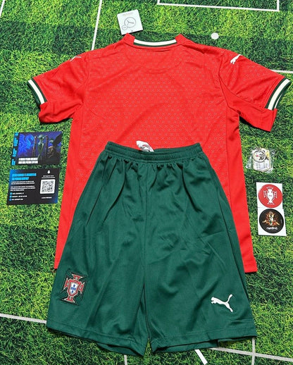 Conjunto infantil Seleção Portugal vermelho principal 2025