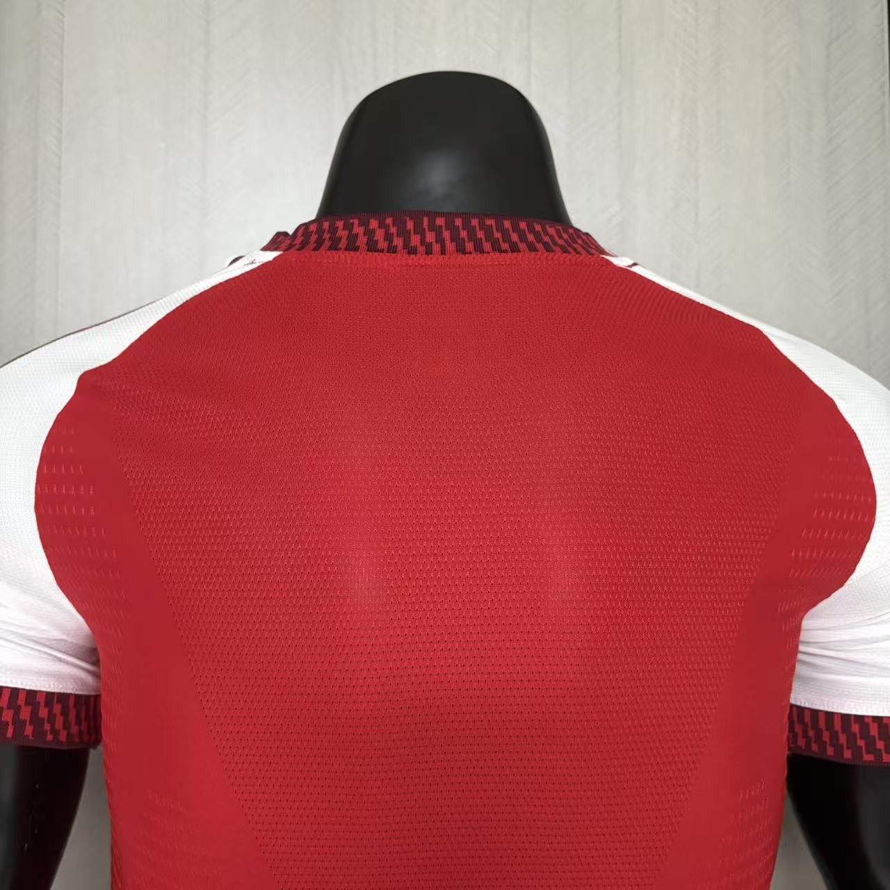 Camisola principal vermelha 2026/27 PLAYER