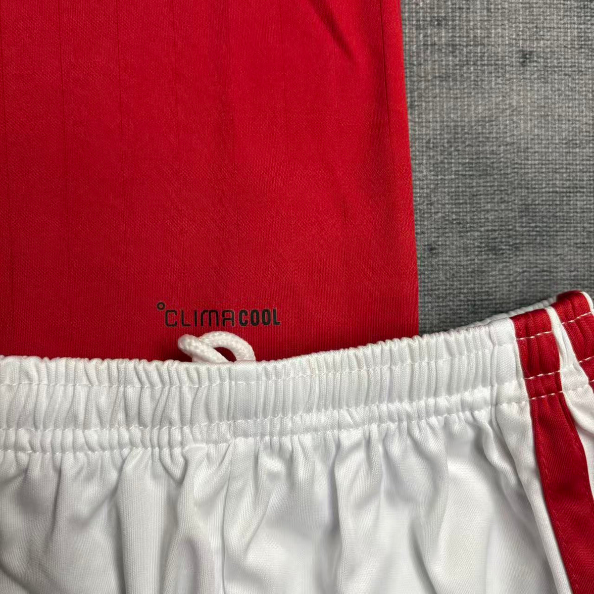 Conjunto Infantil S.C Internacional Home 2026/27