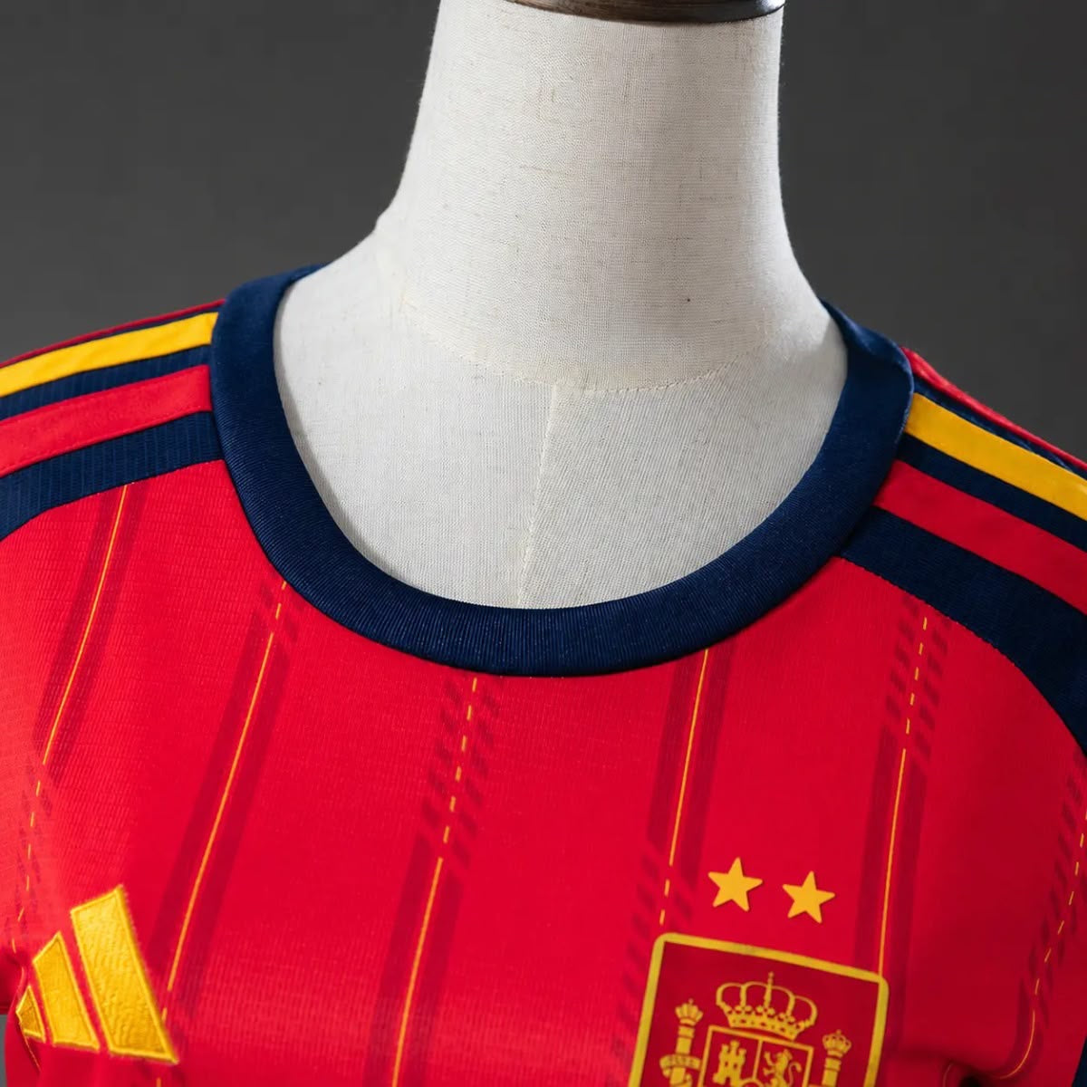Camisola Espanha FEMININA principal Copa do Mundo 2026
