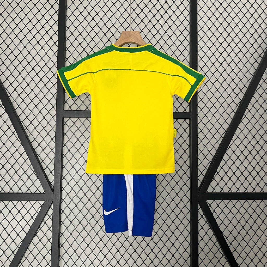 Conjunto Infantil retrô Brasil principal 1998 - amarela