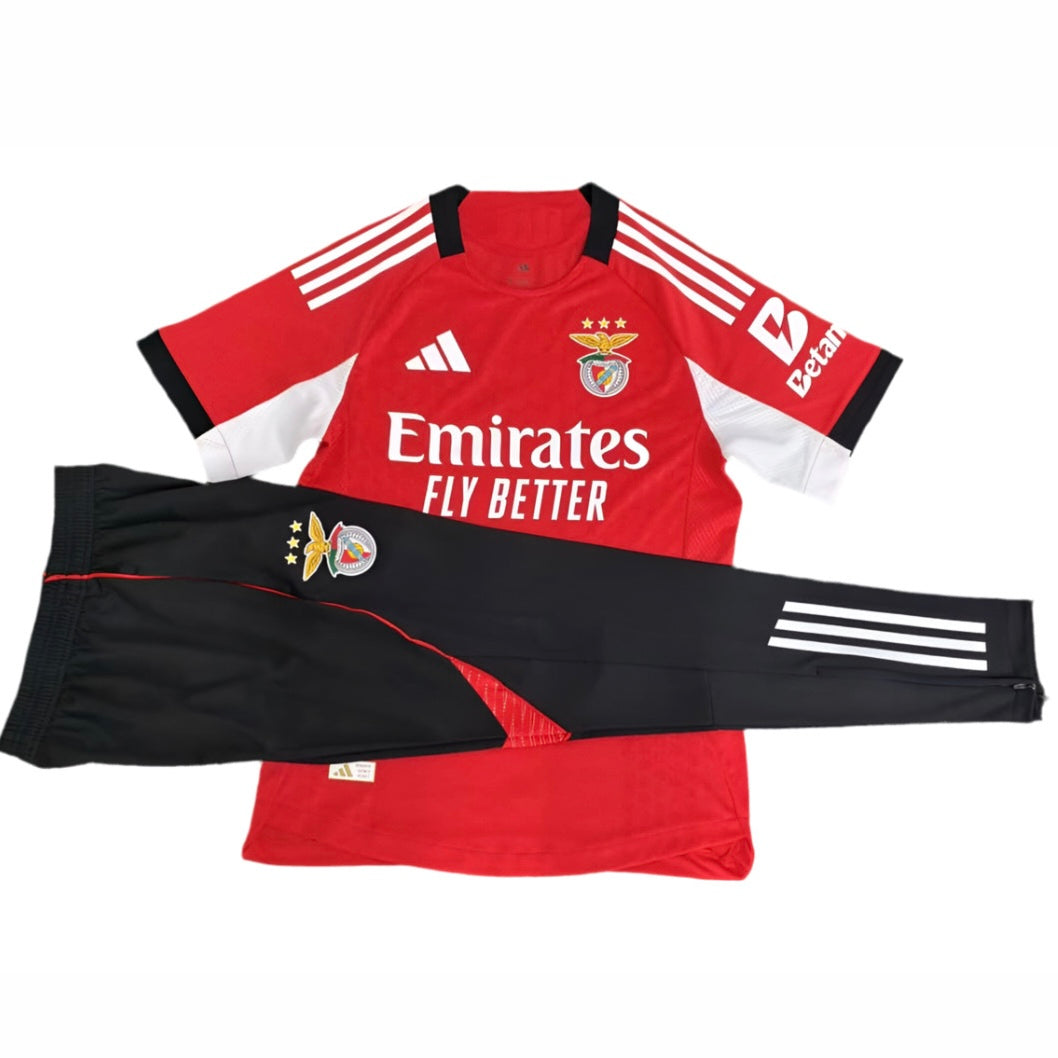 Conjunto calça e camisola vermelha 2025/26