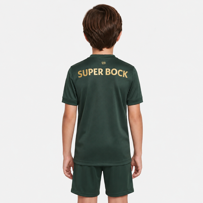 Conjunto Infantil Sporting CP 120 Anos Verde 2026/27 – imagem 3