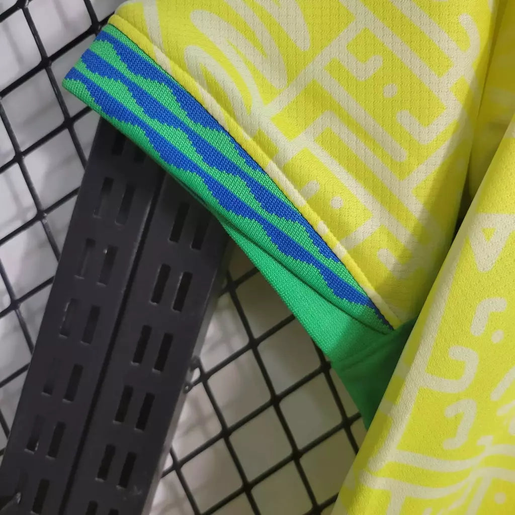 Camisola Brasil Amarela Home Copa do Mundo 2022
