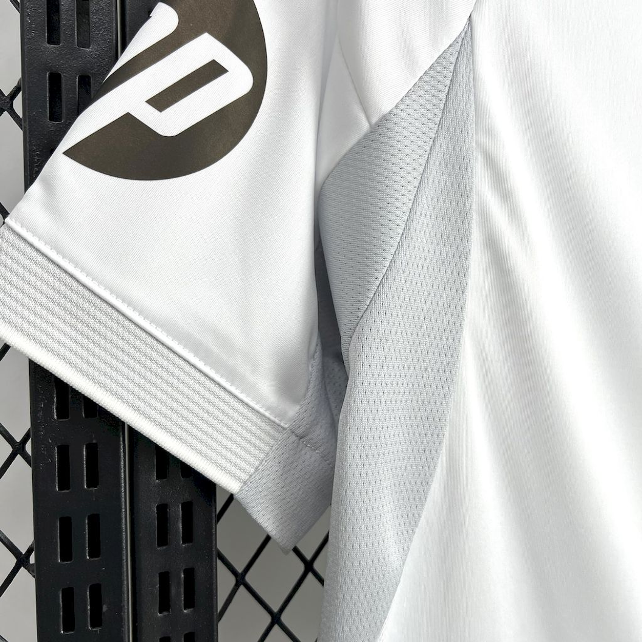 Camisola Real Madrid branca Home 2025/26