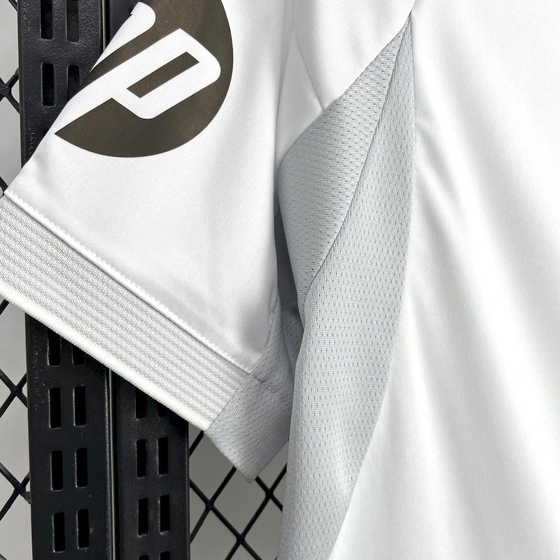 Camisola Real Madrid branca Home 2025/26