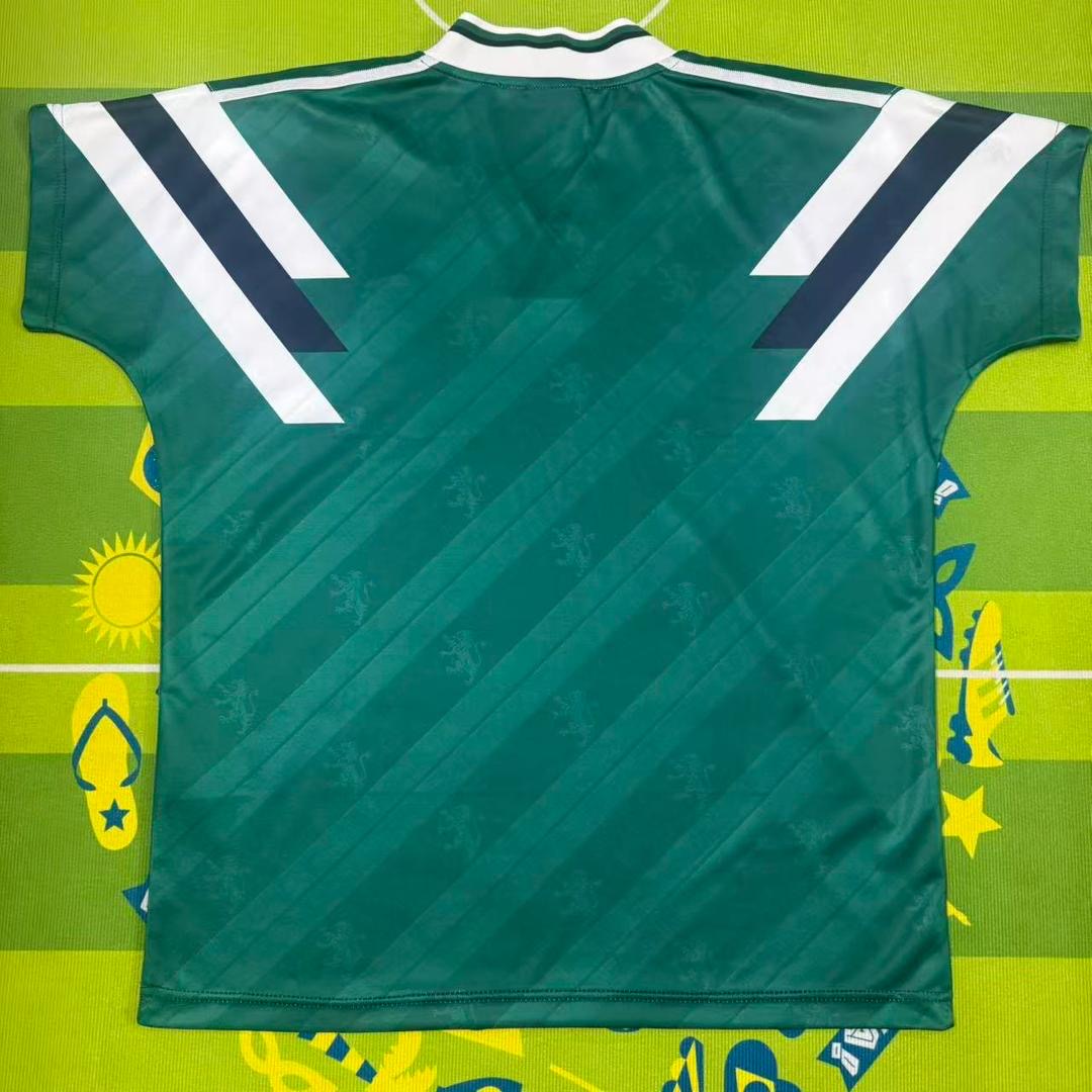 Camisola VINTAGE retrô verde ANOS 90 - 2025/26