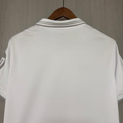 Camisola Real Madrid especial aniversário branca 2026/27