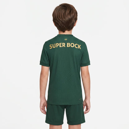 Conjunto infantil S C P comemorativa 120 anos verde 2026/27 - [pré venda: 11 a 22 dias úteis]