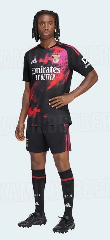 Camisola águia alternativa terceira camisola preta e vermelha 2026/27 - LANÇAMENTO [pré venda: 11 a 22 dias úteis]