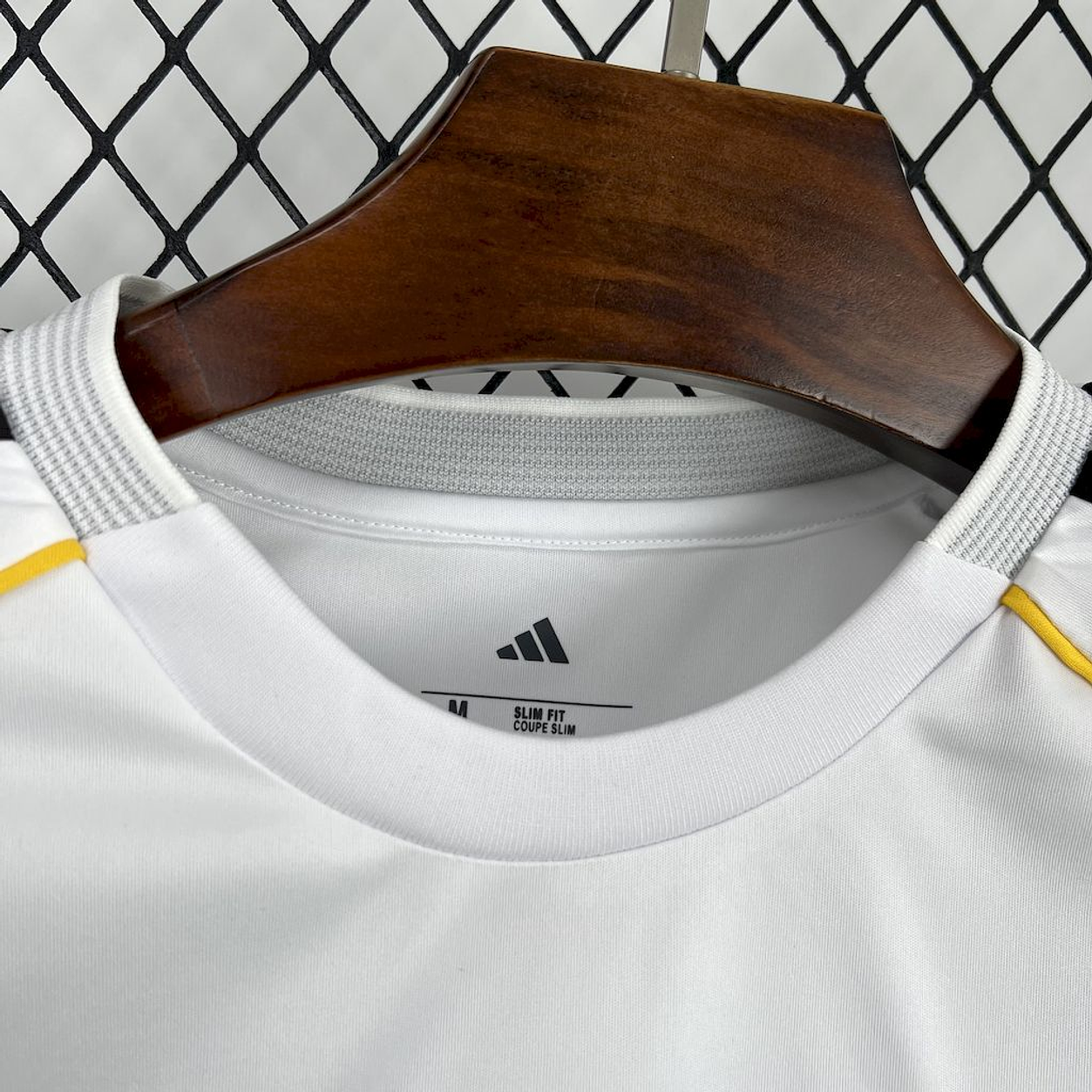 Camisola Real Madrid branca Home 2025/26
