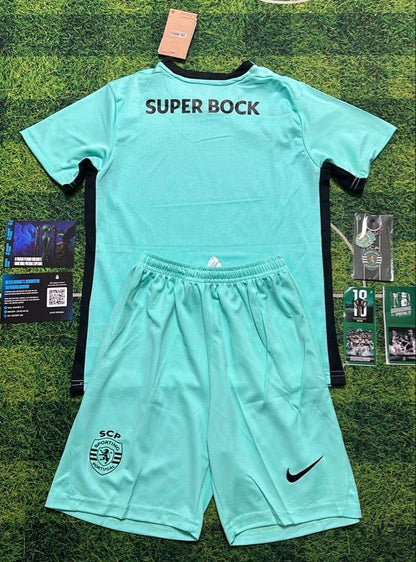 Conjunto infantil COM MEIAS terceiro equipamento verde 2025/26
