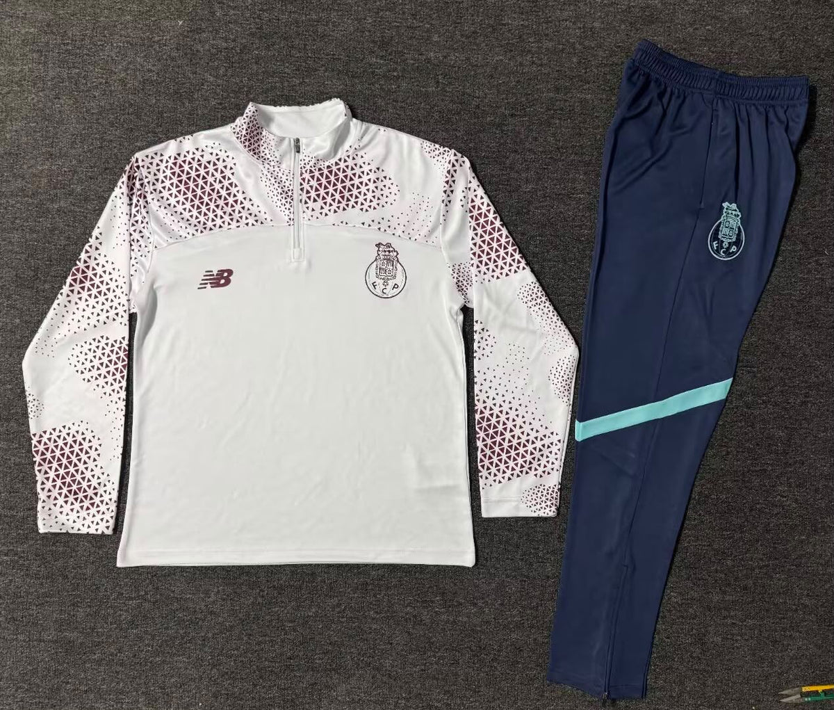 Fato de Treino branco e azul 2026/27 meio fecho