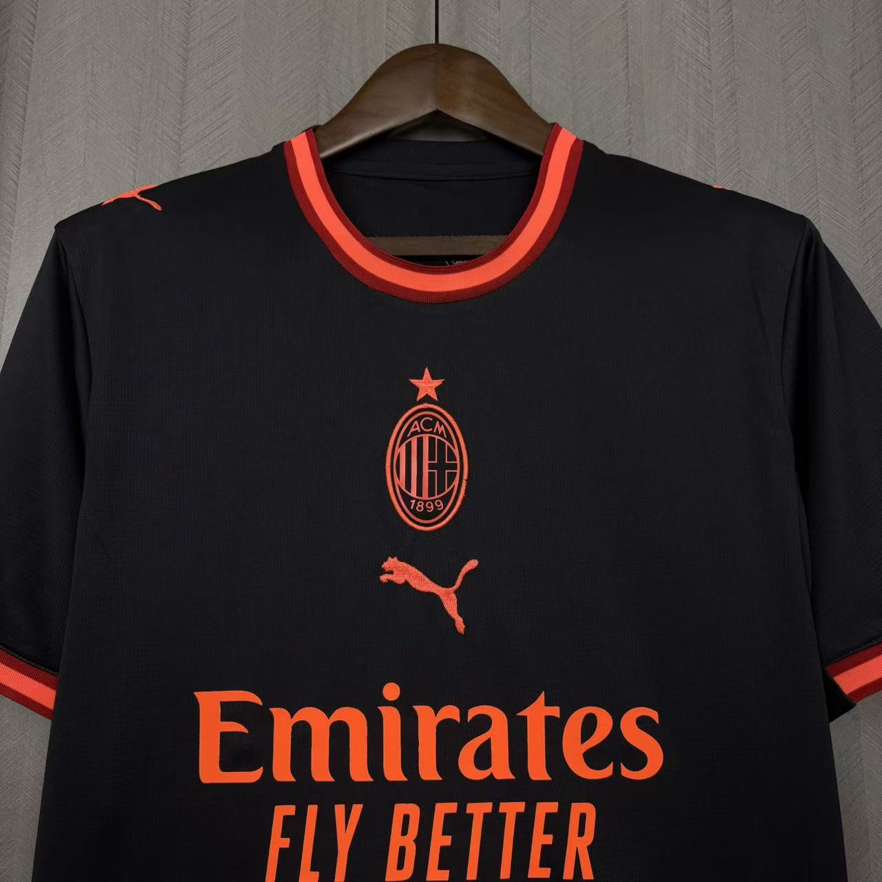 Camisola Milan terceira 2026/27