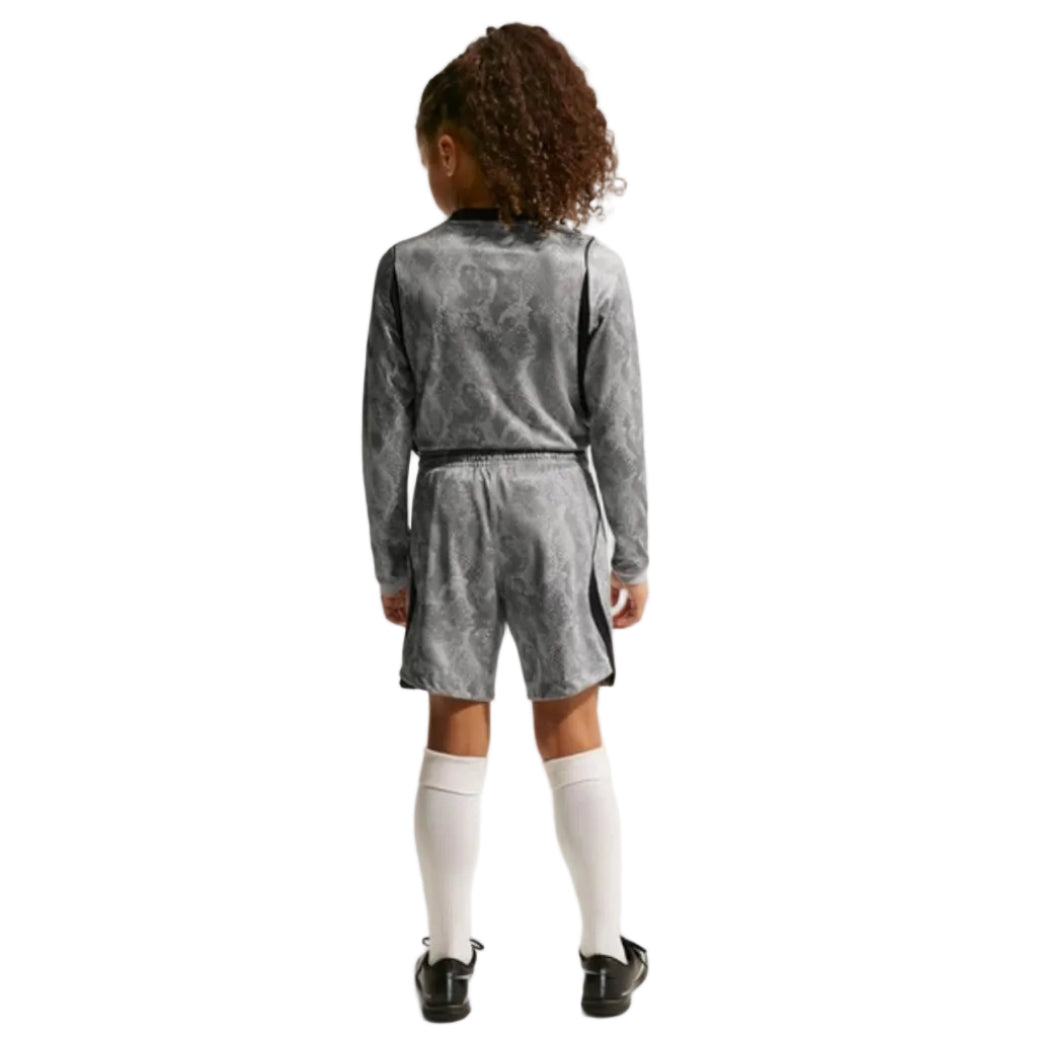 Conjunto Infantil Barcelona guarda redes 2026/27