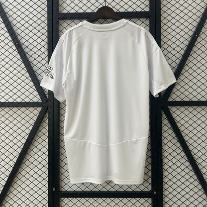 Camisola branca 2025/26