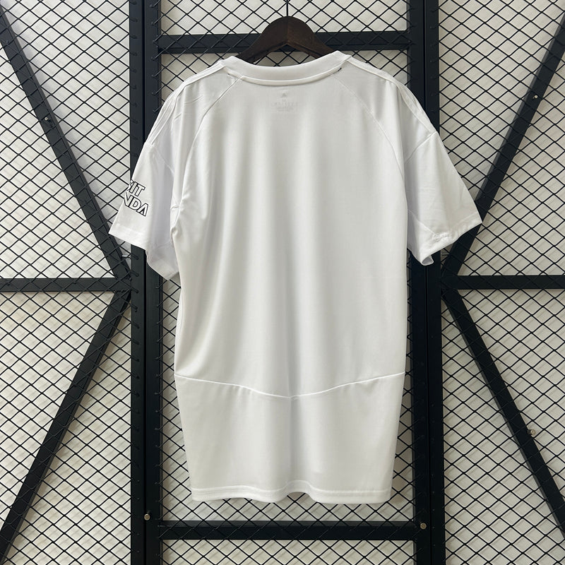 Camisola branca 2025/26