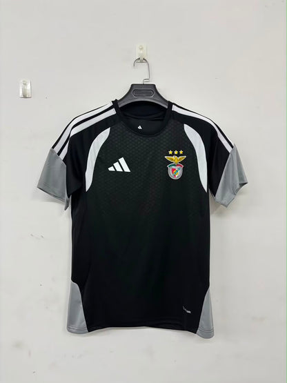 Camisola de treino adulto águia preto 2026/27