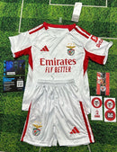 Conjunto infantil alternativo branco 2025/26