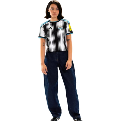 Camisola Feminina Newcastle principal preta/branca 2026/27