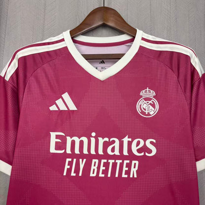 Camisola Real Madrid rosa terceira 2026/27