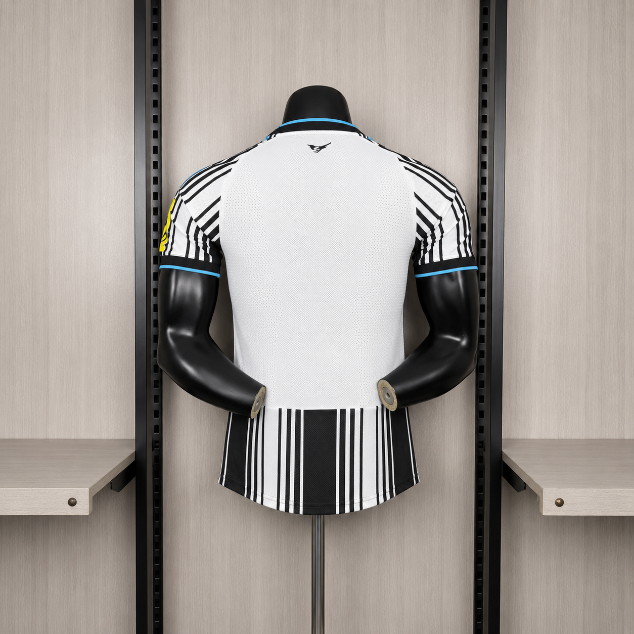Camisola Newcastle principal 2026/27 - PLAYER
