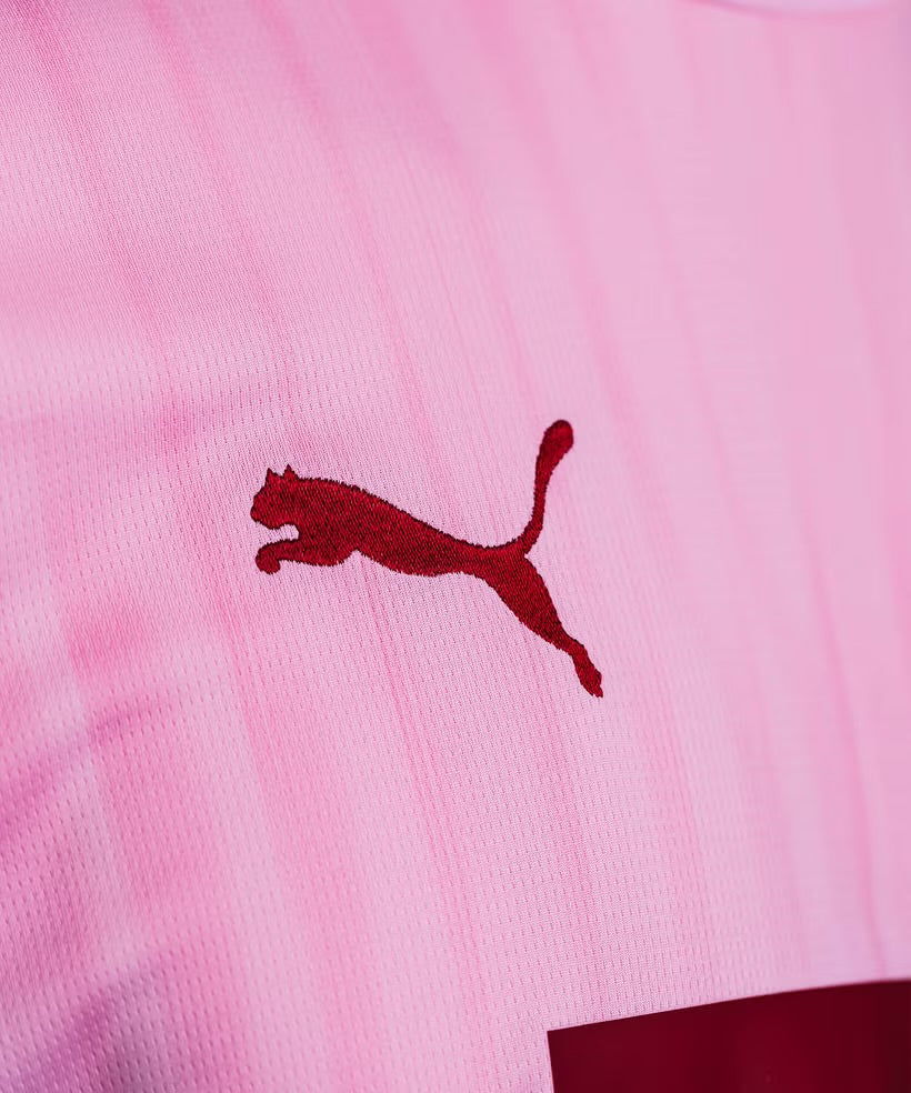 Camisola Valencia terceira rosa 2026/27