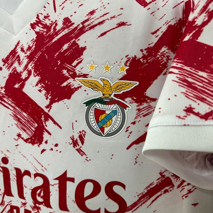 Camisola concept exclusiva vermelha e branca 2026/27 - LANÇAMENTO