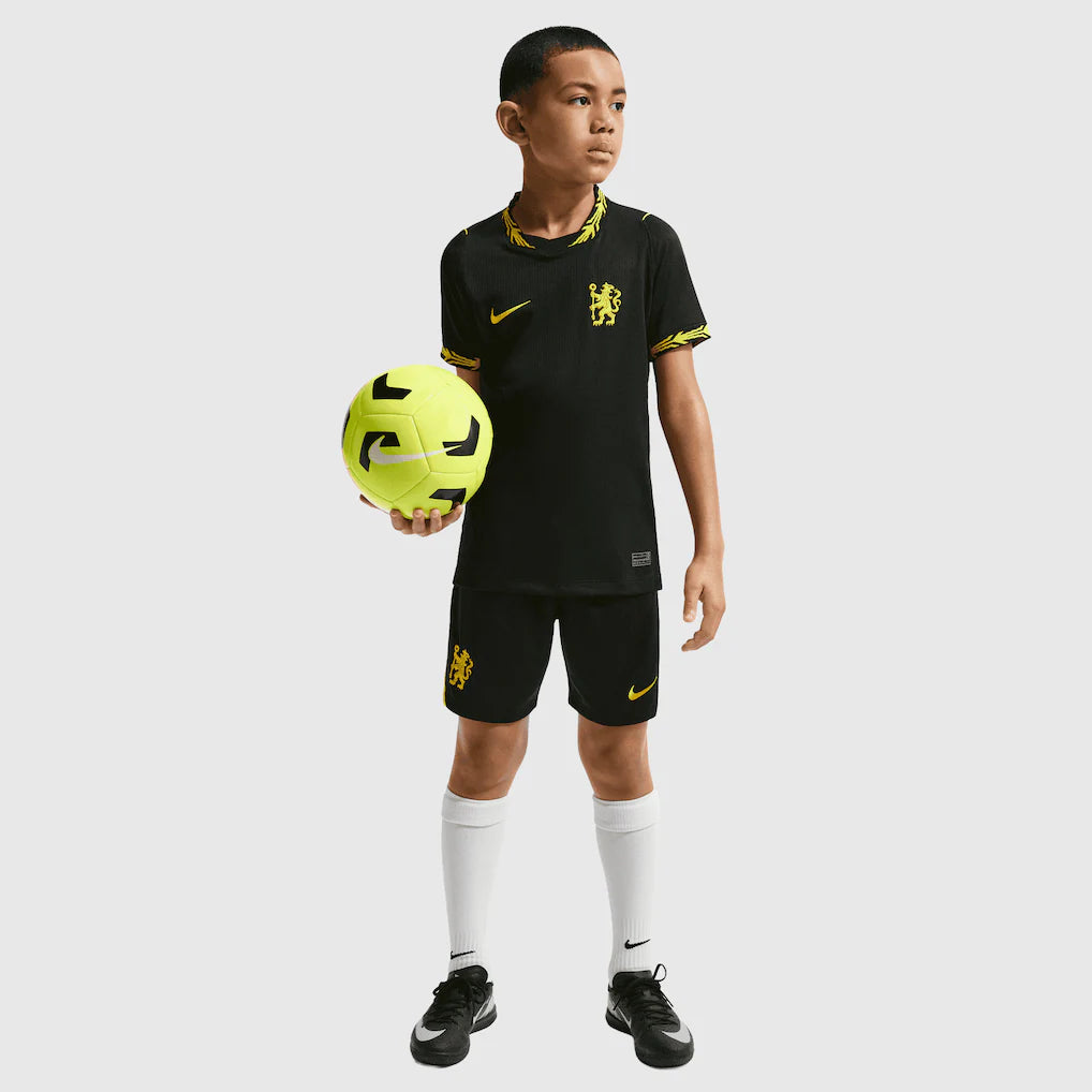 Conjunto Infantil Chelsea alternativa preta 2026/27