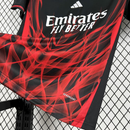 Camisola concept vermelha e preta com símbolo CINZA 2025/26