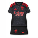 Conjunto infantil alternativo 2024/25 preto