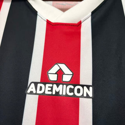Camisola Alternativa tricolor 2026/27