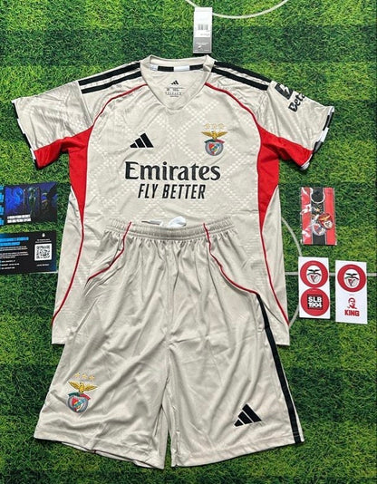 Conjunto infantil SECUNDÁRIO bege 2025/26