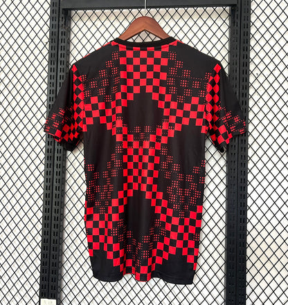 Camisola pré jogo vermelho/preto 2025/26