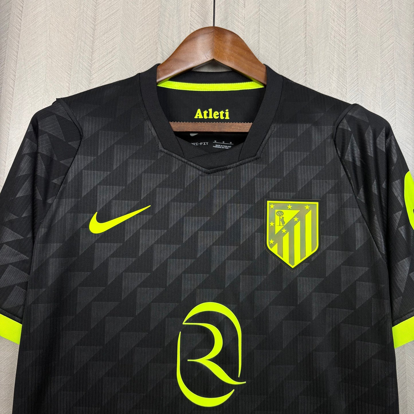 Camisola Atlético Madrid alternativa preta 2026/27