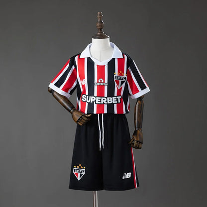 Conjunto Infantil alternativo tricolor 2026/27