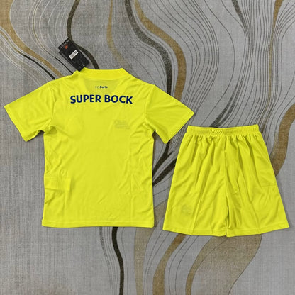 Conjunto Infantil FC Porto Guarda-Redes Amarelo 2026/27 – imagem 4
