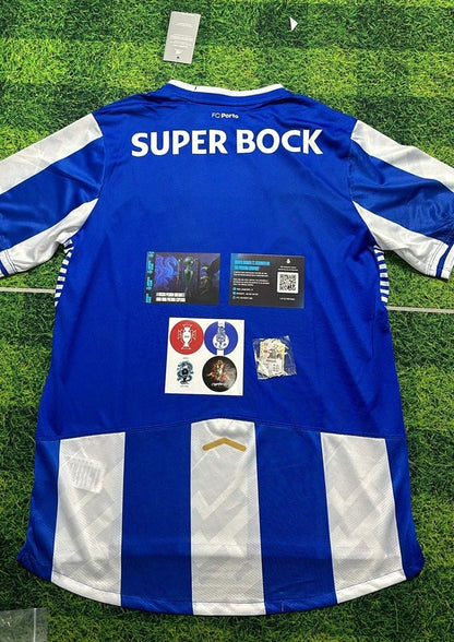 Camisola primeiro equipamento azul/branco 2025/26 simbolo bordado