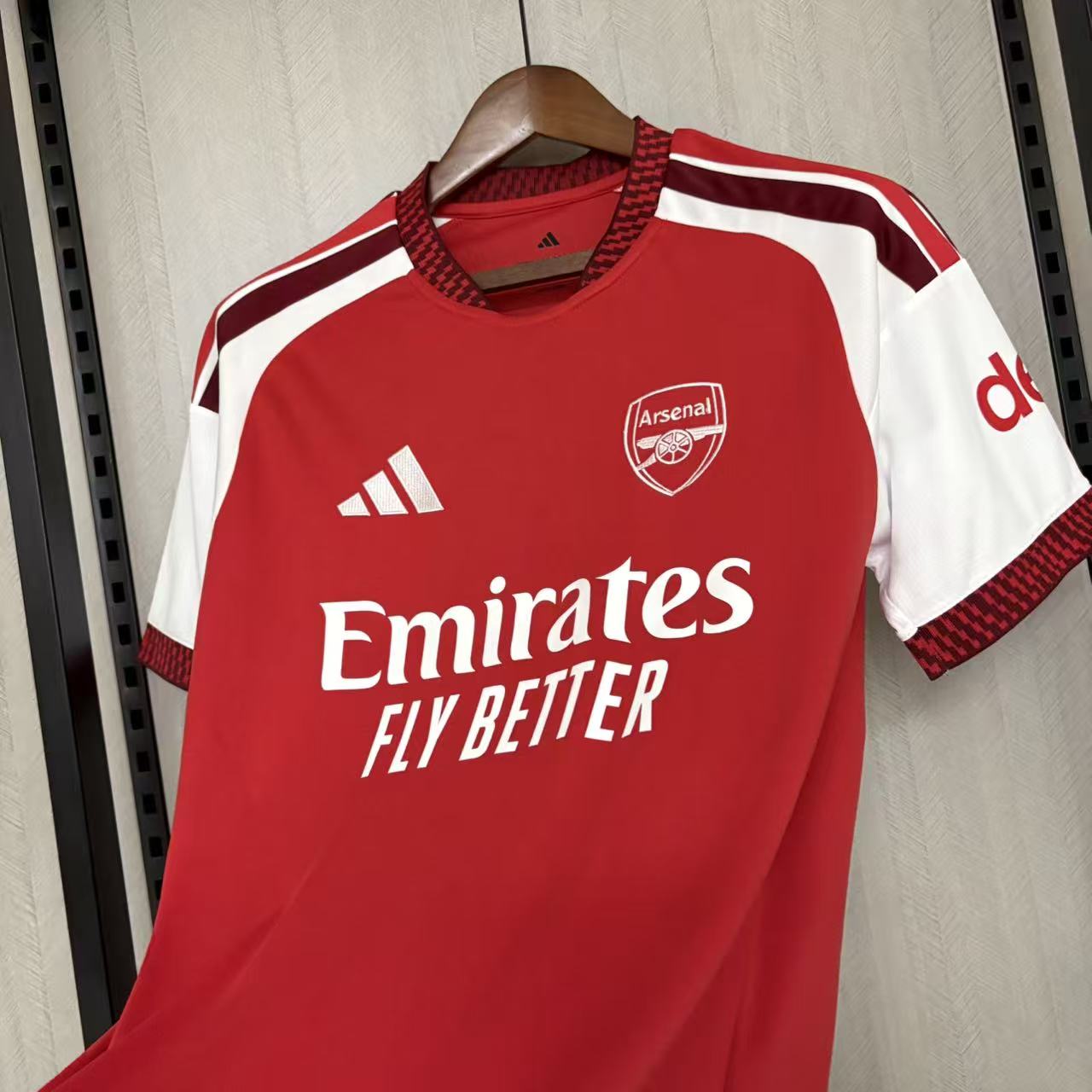 Camisola Arsenal principal vermelha 2026/27