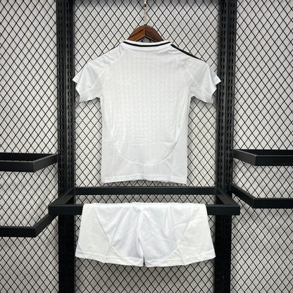 Conjunto Infantil Real Madrid home branco 2024/25