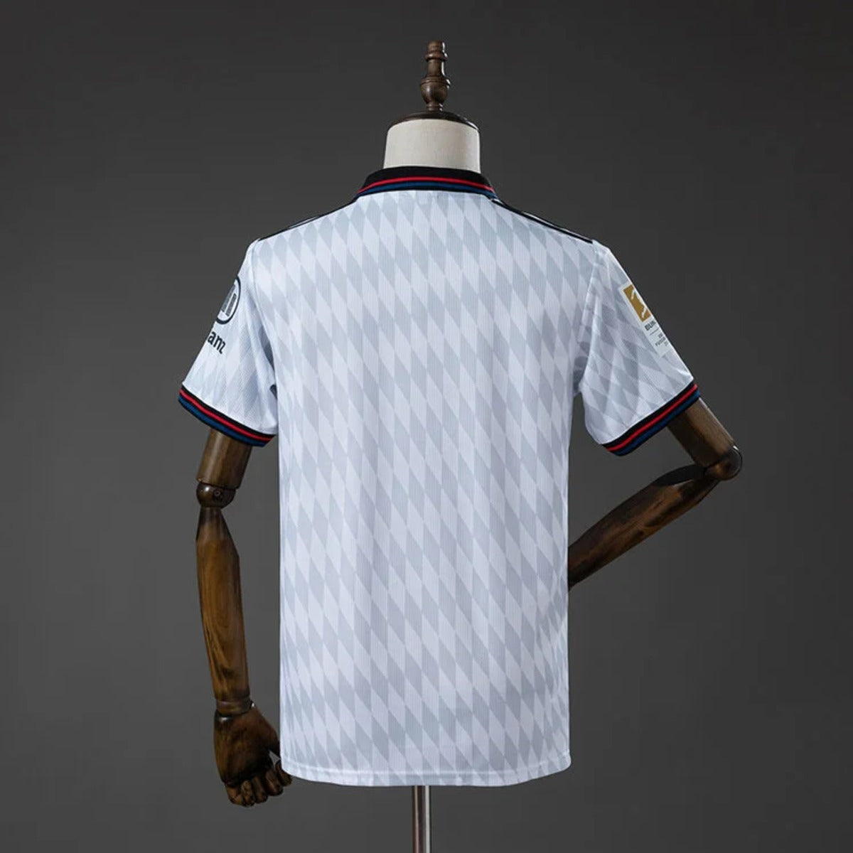 Camisola Bayern de Munique alternativa branca 2026/27